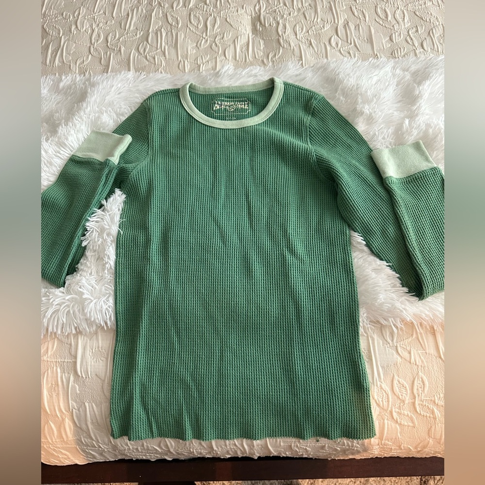 American Eagle top